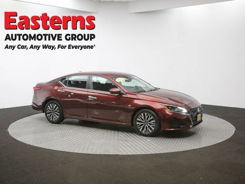 Used 2023 Nissan Altima 2.5 SV image 45