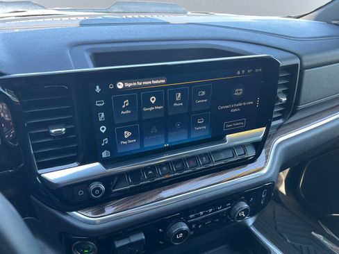Used 2025 Chevrolet Silverado 1500 LT Trail Boss w/ Convenience Package II AWD/4WD image 14