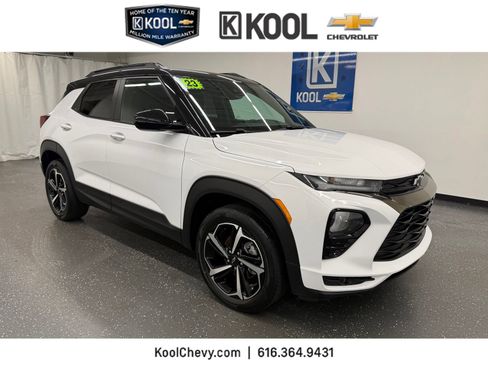Used 2023 Chevrolet TrailBlazer RS w/ Convenience Package AWD/4WD image 1