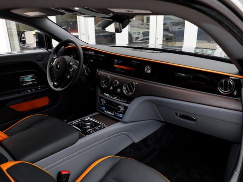 Certified 2024 Rolls-Royce Spectre w/ Spectre Launch Package image 37