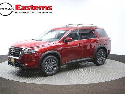 Used 2024 Nissan Pathfinder SL w/ SL Premium Package image 59