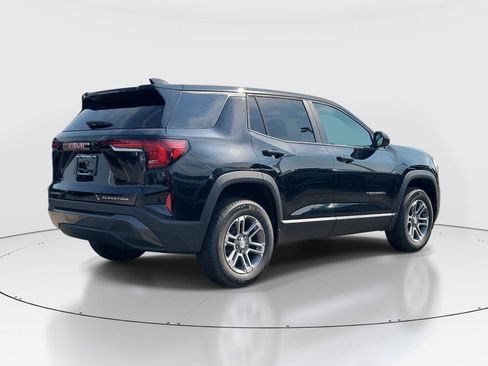 New 2027 GMC Terrain Elevation FWD image 4