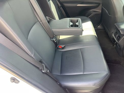 Used 2022 Toyota Venza XLE AWD/4WD image 50