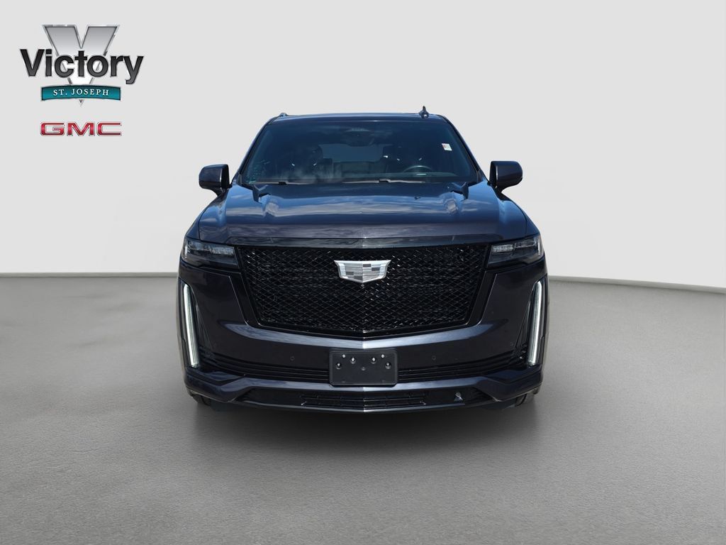 Used 2022 Cadillac Escalade Sport w/ Touring Package AWD/4WD image 2