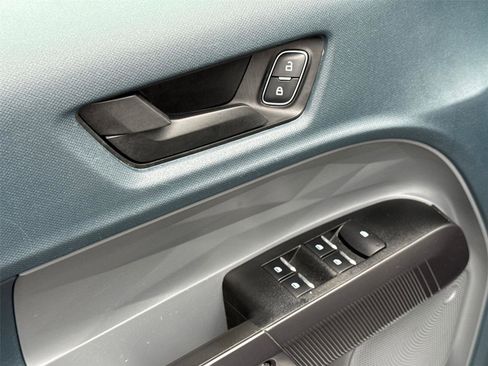 Used 2025 Ford Maverick XL image 29