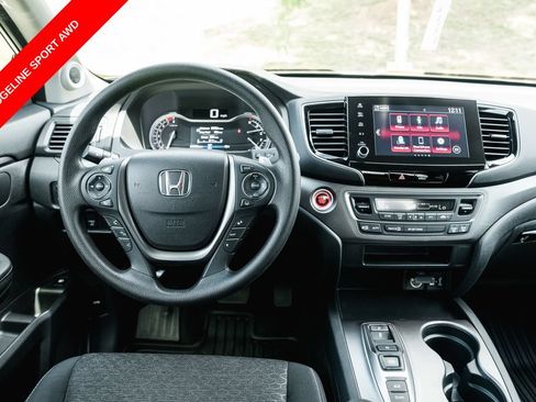 Used 2023 Honda Ridgeline Sport image 13