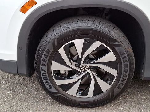 Certified 2026 Volkswagen Tiguan S AWD/4WD image 27