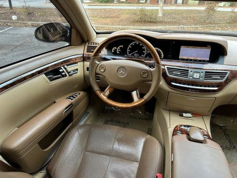Used 2009 Mercedes-Benz S 550 4MATIC image 33