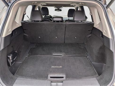 Used 2021 Nissan Rogue SL image 18