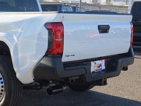 New 2026 Toyota Tacoma SR image 12