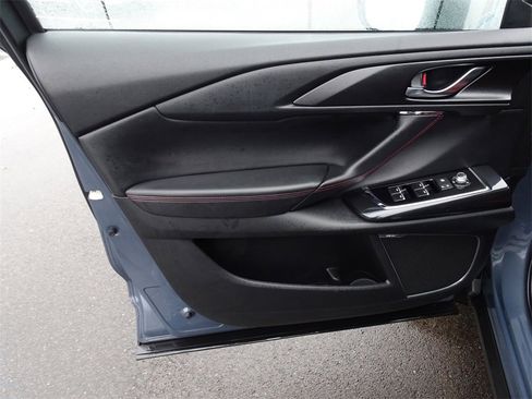 Used 2023 MAZDA CX-9 Carbon Edition image 7