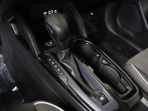 Used 2021 Chevrolet TrailBlazer LS FWD image 23