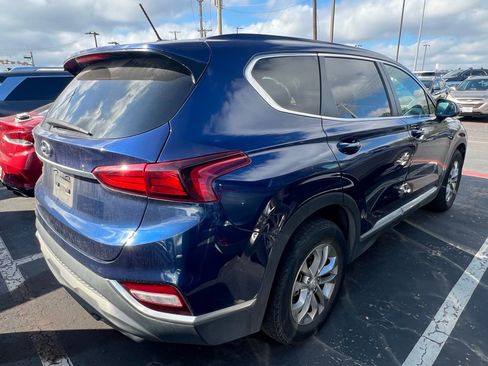 Used 2019 Hyundai Santa Fe SE image 6