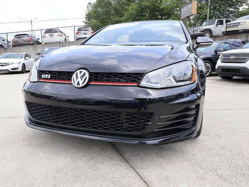 Used 2017 Volkswagen Golf 4-Door FWD image 30