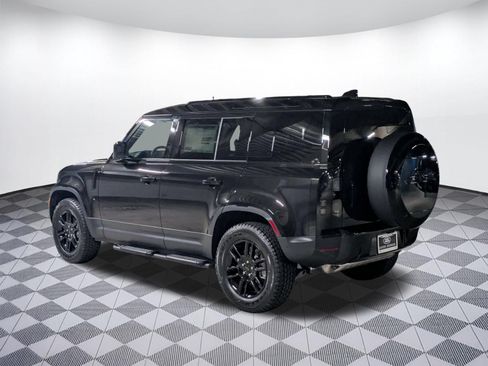 New 2026 Land Rover Defender 110 S AWD/4WD image 3
