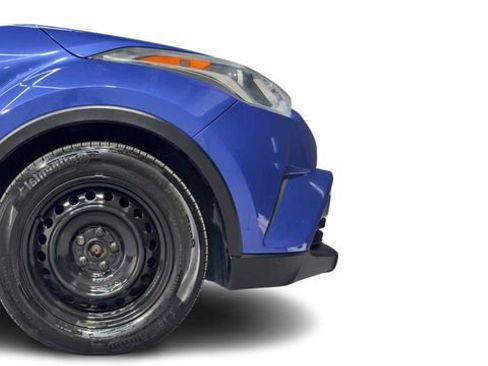 Used 2019 Toyota C-HR LE FWD image 8