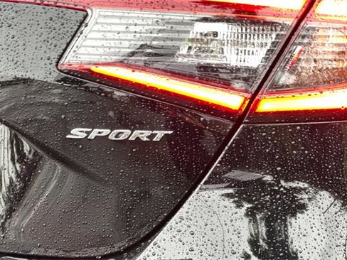 Certified 2024 Honda Civic Sport image 33