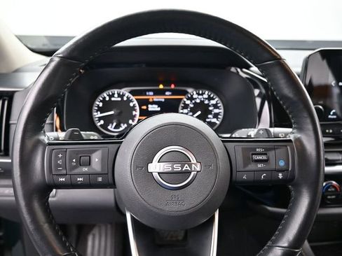 Used 2023 Nissan Pathfinder SL image 19