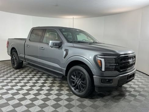 Certified 2025 Ford F150 Lariat AWD/4WD image 3
