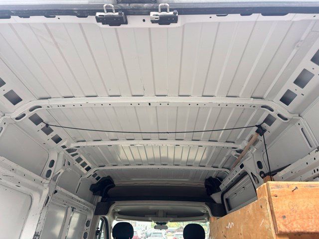 Used 2020 RAM ProMaster 2500 w/ Interior Convenience Group FWD image 13