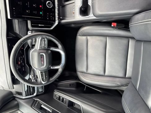 Used 2026 GMC Acadia Elevation w/ Black Edition AWD/4WD image 32