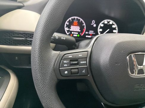 Used 2023 Honda HR-V LX image 23