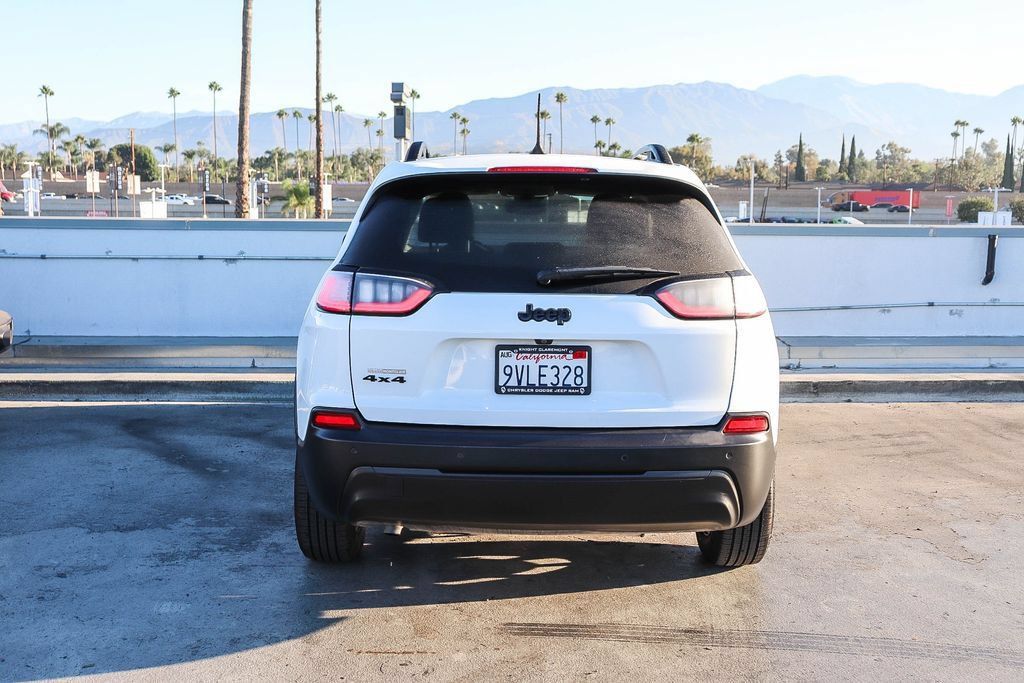 Used 2023 Jeep Cherokee Altitude Lux AWD/4WD image 8