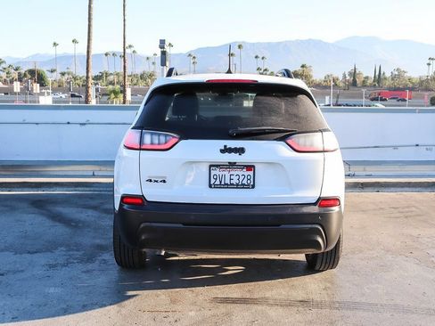 Used 2023 Jeep Cherokee Altitude Lux AWD/4WD image 8