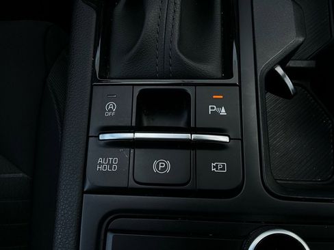 Used 2025 Kia K5 LXS image 23