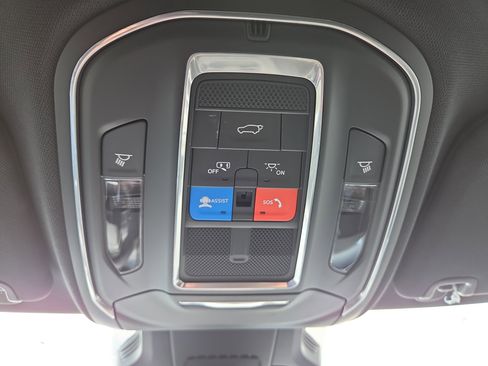 New 2026 Jeep Cherokee Limited AWD/4WD image 8