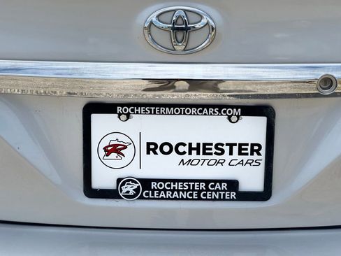 Used 2012 Toyota Corolla LE FWD image 43
