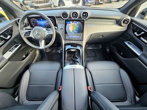 Certified 2026 Mercedes-Benz GLC 300 4MATIC image 29