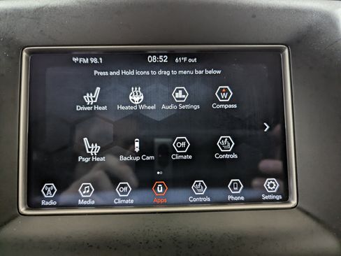 Used 2018 Jeep Grand Cherokee Laredo AWD/4WD image 20