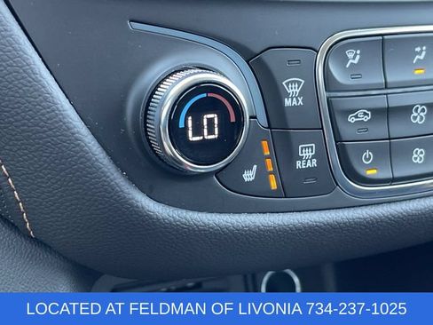 Certified 2021 Chevrolet Equinox Premier w/ LPO, Floor Liner Package FWD image 34