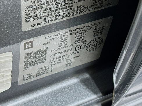 Used 2020 GMC Sierra 1500 Denali w/ Driver Alert Package II AWD/4WD image 34