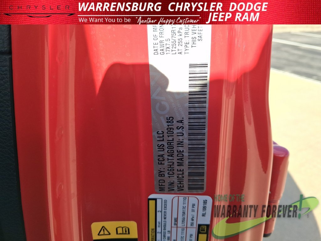 Used 2024 Jeep Gladiator Sport AWD/4WD image 11