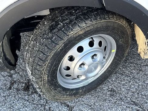 New 2026 Ford Transit 150 148 Medium Roof AWD image 10