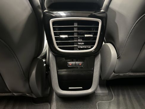 Used 2022 Lincoln Nautilus Reserve w/ Luxury Package image 27