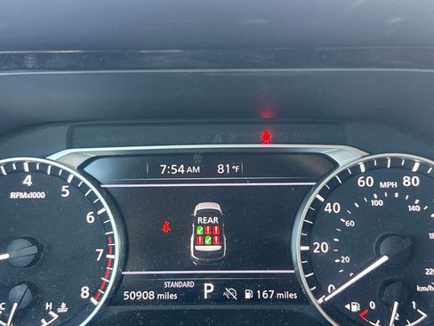 Certified 2025 Nissan Pathfinder SV FWD image 41