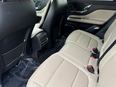 Used 2025 Lincoln Corsair Grand Touring w/ Equipment Group 301A image 12