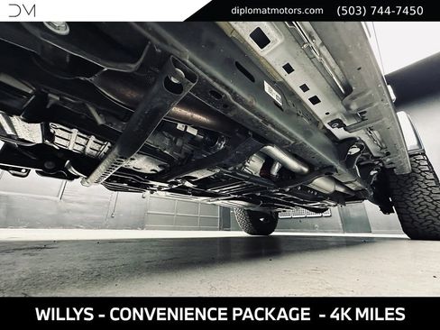 Used 2024 Jeep Wrangler Unlimited AWD/4WD image 54