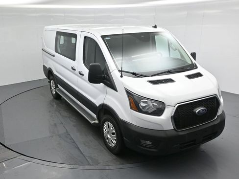 Certified 2023 Ford Transit 250 Low Roof w/ Exterior Upgrade Package image 34