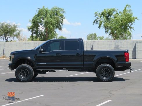 Used 2022 Ford F250 Lariat w/ Tremor Off-Road Package AWD/4WD image 8