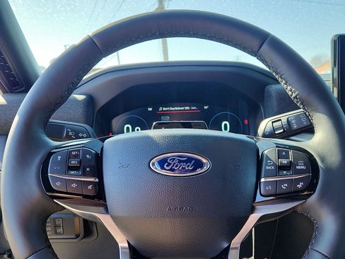 New 2026 Ford Explorer Platinum w/ LUX Leather Package image 14