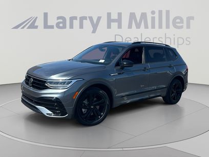 Certified 2024 Volkswagen Tiguan SE R-Line