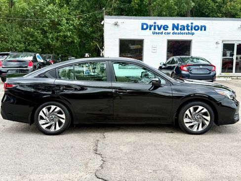 Used 2025 Subaru Legacy Limited AWD/4WD image 4