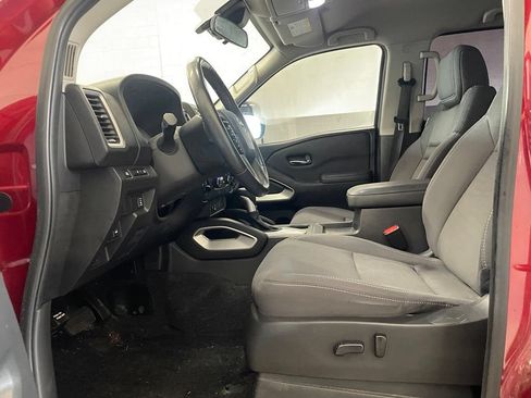 Certified 2022 Nissan Frontier SV AWD/4WD image 10