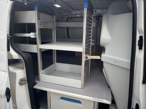 Used 2015 Ford Transit Connect XL FWD image 13