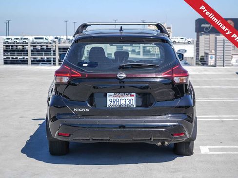 Used 2024 Nissan Kicks S FWD image 5