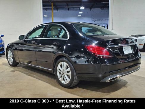 Used 2019 Mercedes-Benz C 300 Sedan image 12